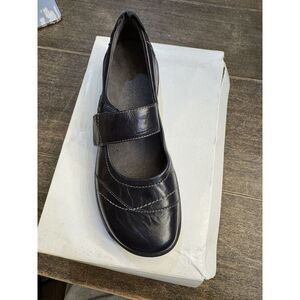 Romika Elegant Black Leather Wedges